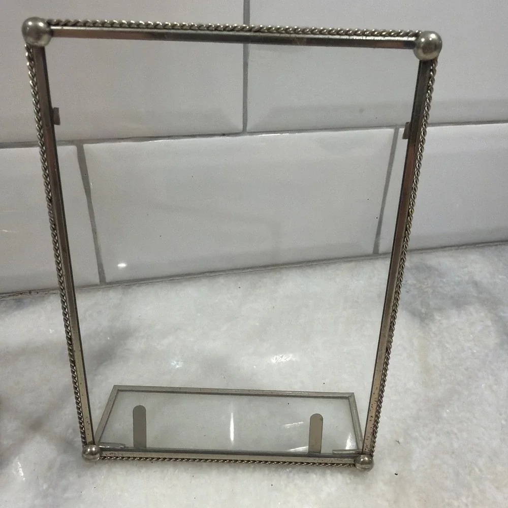 Vintage Set Of 3 Gold/glass Picture Frames 4x5in ES003